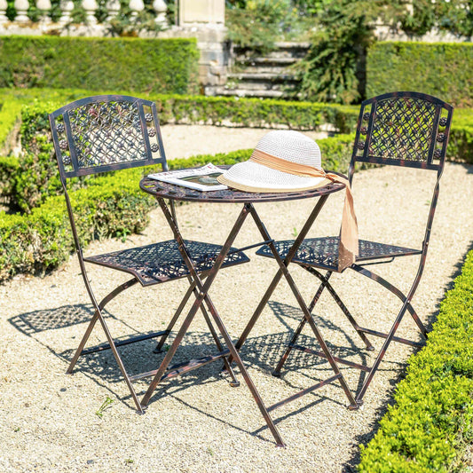 The Ultimate Guide to Investing in Outdoor Furniture: Maximising Durability and Style