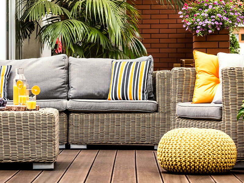 How to Choose Outdoor Furniture