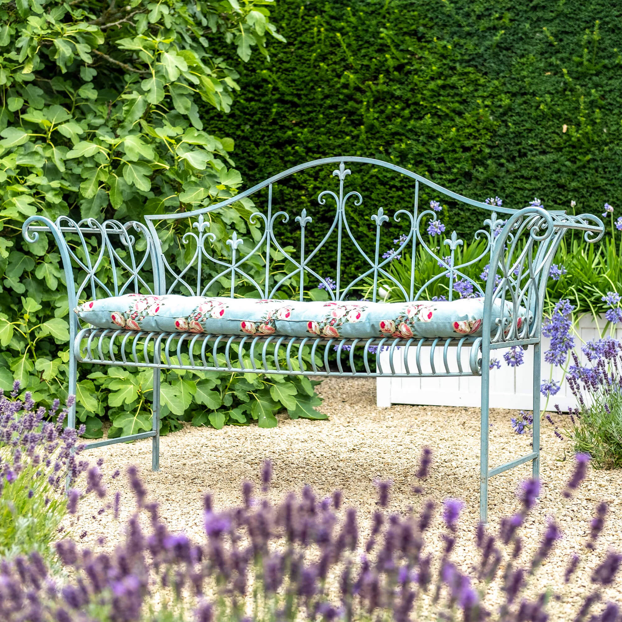 Wrought iron deals furniture for garden