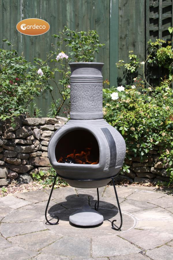 Linea Extra-Large Mexican Clay Chimenea by Gardeco - Mouse & Manor