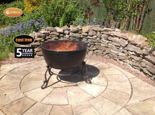 Meredir XL Cast Iron Fire Bowl by Gardeco - Mouse & Manor